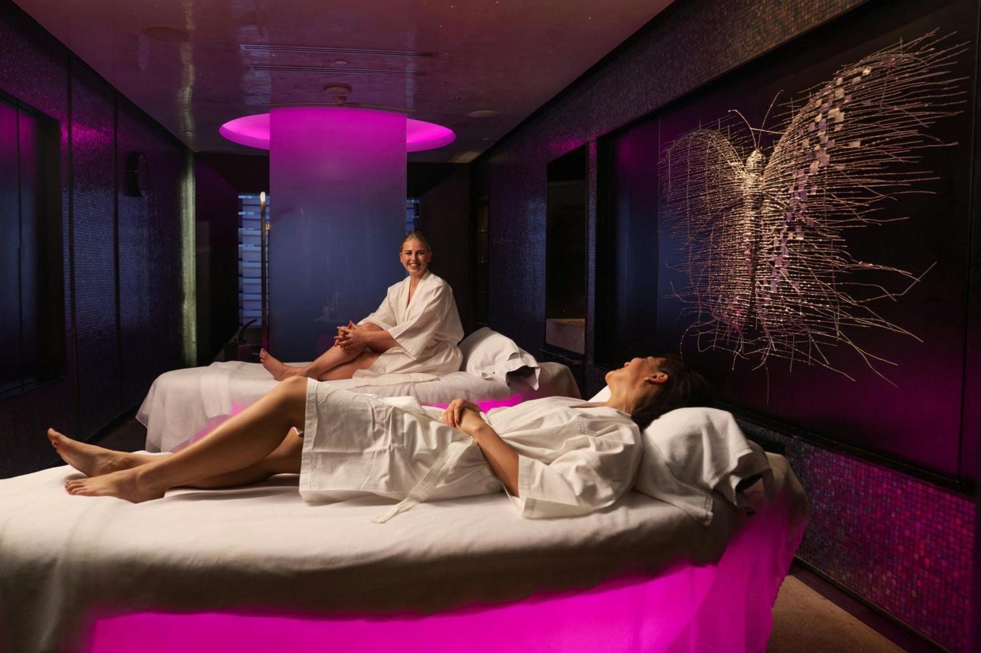 W Bangkok Hotel Eksteriør bilde
